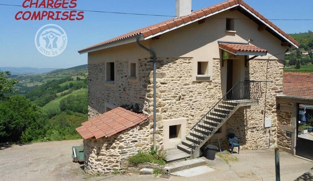 Cottage in Pilat Park, pets allowed