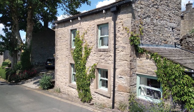 Cottage In Popular Village