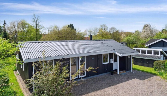 Cottage in scenic natural surroundings