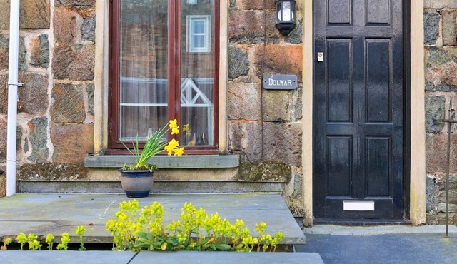 Cottage in Snowdonia with Stunning Mountain Views