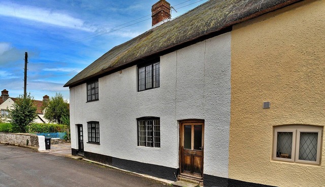 Cottage in Stogursey near Quantock Hills