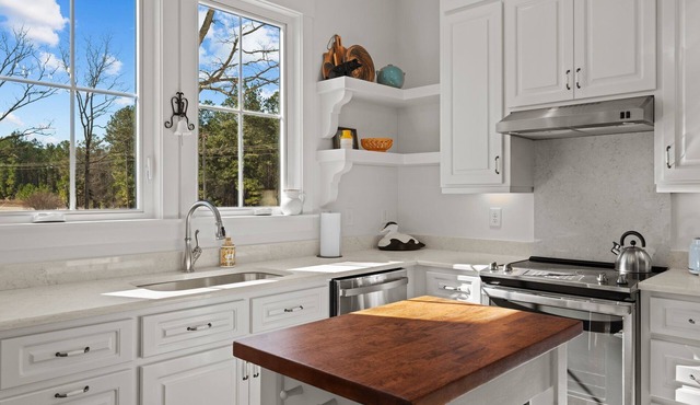 Cottage In the Country New Construction