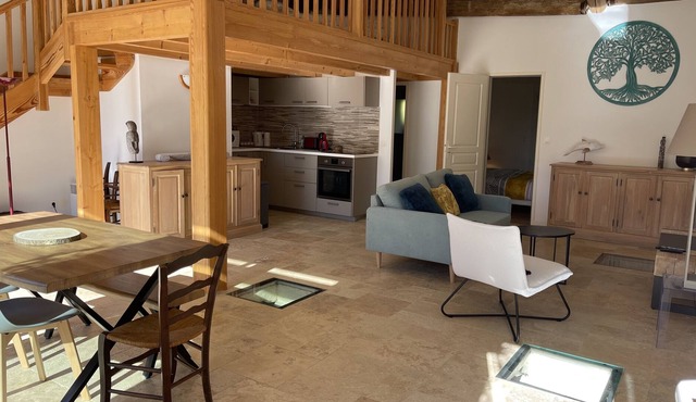 Cottage in the heart of an estate with swimming pools