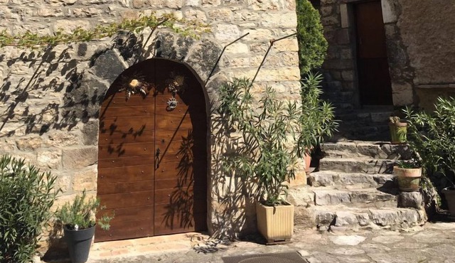 Cottage in the heart of the medieval town of Sainte Enimie