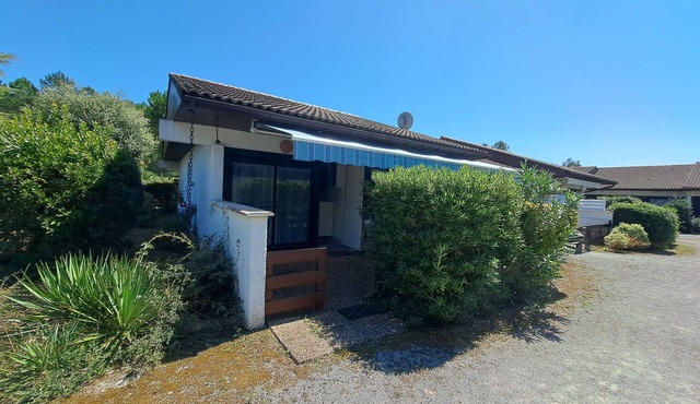 Cottage in the heart of the Landes