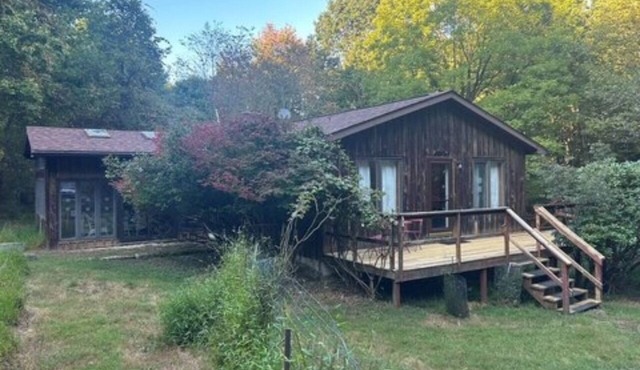 Cottage in the Middle of 134 Forested Acres