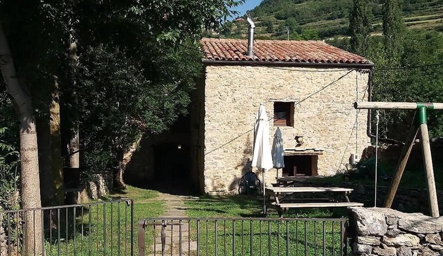 Cottage in the Pardines Valley. Ribes de Freser. Ripollès, Girona Pyrenees