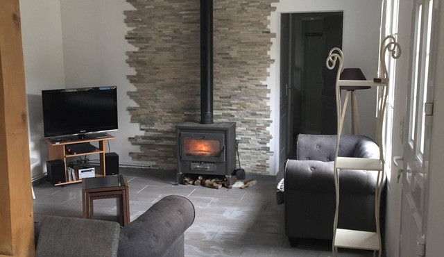 Cottage in the quiet countryside edge of Cherval Chenonceau