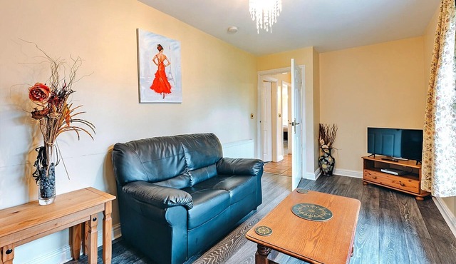 Cottage in UK near Scenic Beaches & Trails