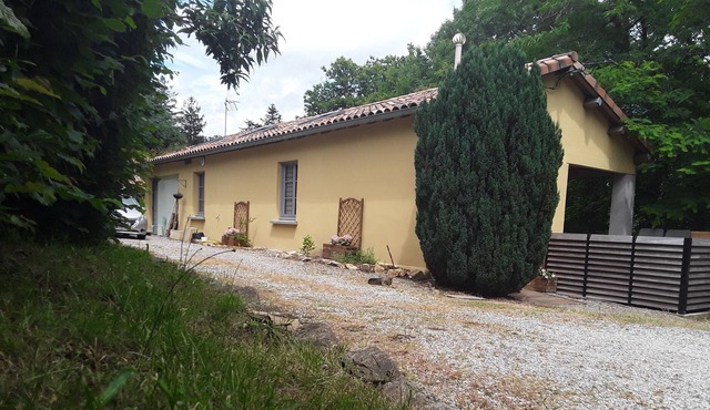 Cottage "La Salamandre" 4 people in Saint-Denis.