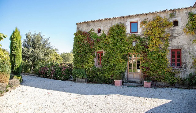 Cottage 'Le Lodge 4 Pers 10min Plage' with Private Terrace, Shared Garden and Wi-Fi