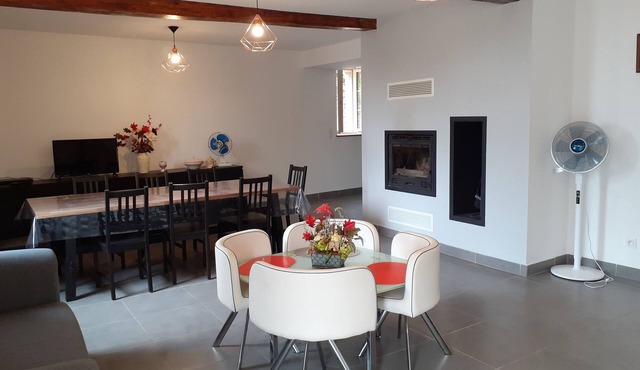 COTTAGE LES PYRENEALES in Madiran - 65700 LASCAZERES