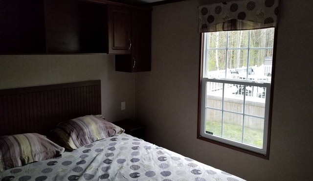 Cottage living, resort lifestyle setting, Perfect for family of 4-6 with a dog