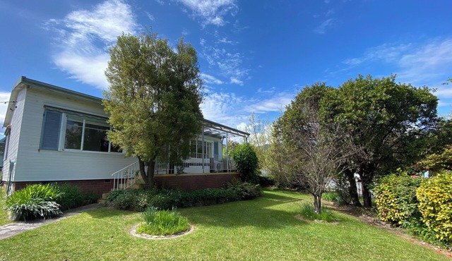 Cottage located at the gateway to the beautiful Kosciusko National Park.