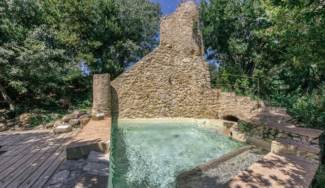 Cottage 'Mas Coquells Rural' with Private Pool, Private Garden and Wi-Fi