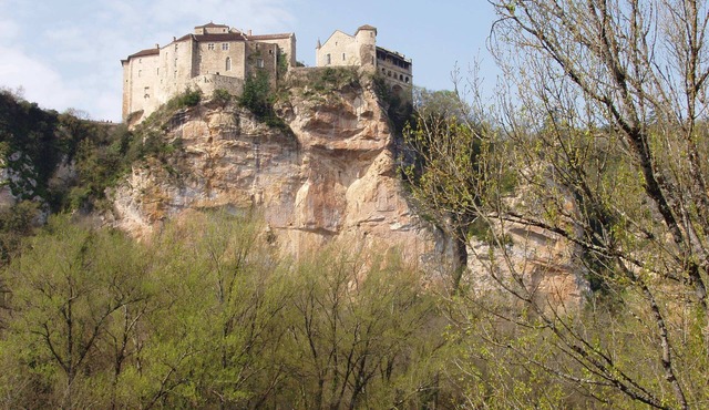 Cottage nature preserve between Gorges Forest