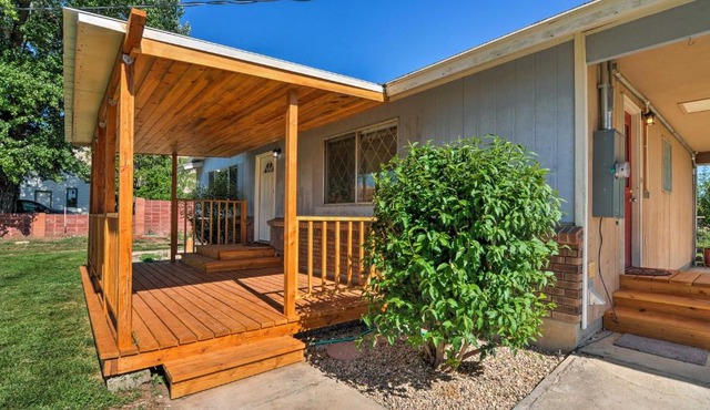 Cottage Near Bryce Canyon & Zion National Parks!