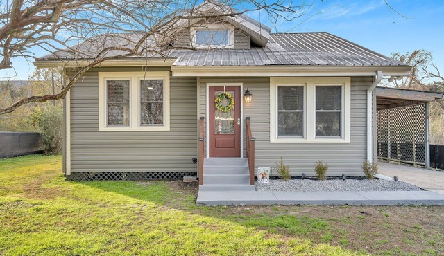 Cottage near the New Orleans Airport