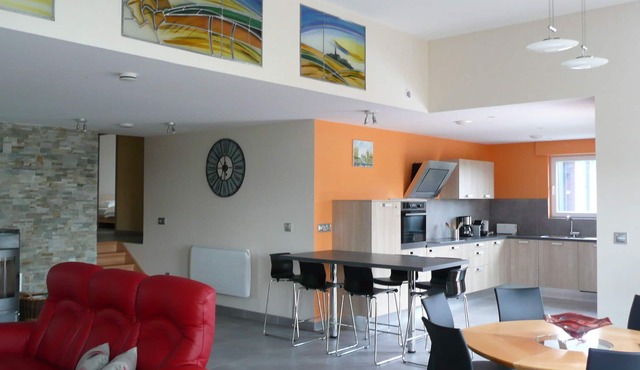 Cottage of 130 m2 * for 6 people in a contemporary house in Heidolsheim