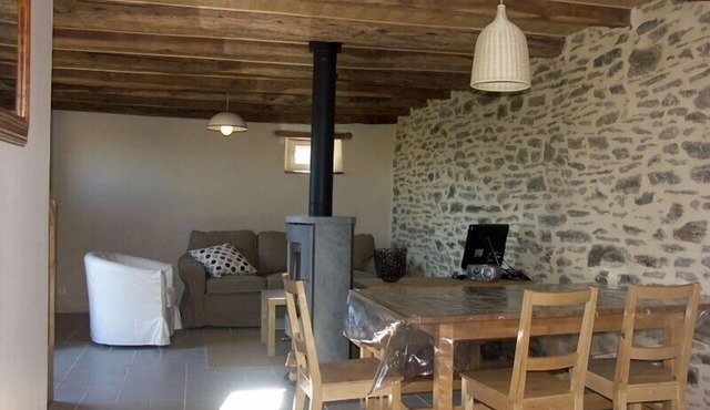 Cottage of the Barry fountain in Aveyron