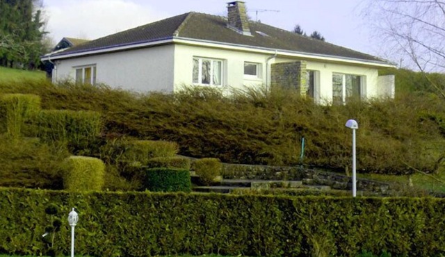 COTTAGE OF THE PORTE DE BOURGOGNE