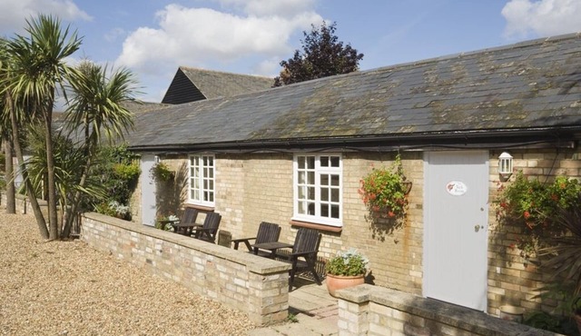 Cottage Old Barn Room at Wallis Farm House
