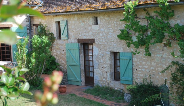 Cottage old stones Eymet "the hollyhocks"