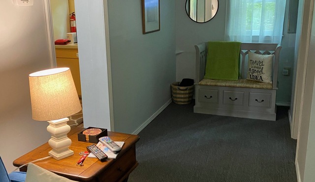 Cottage On Beech Haven In The Woods- 2.8 miles from UGA Campus