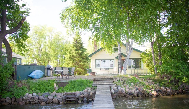 Cottage on Clear Lake