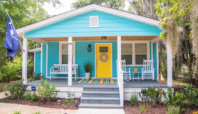 Cottage on Greene! Downtown Beaufort several Blocks Away and Parris Island a 10 Minute Drive