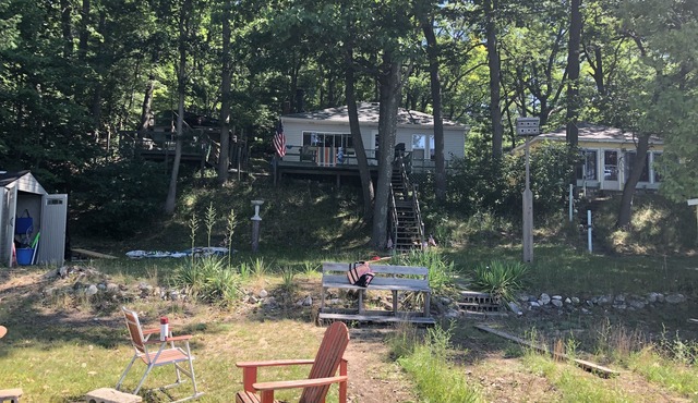 Cottage on Gun Lake near Ludington and Manistee
