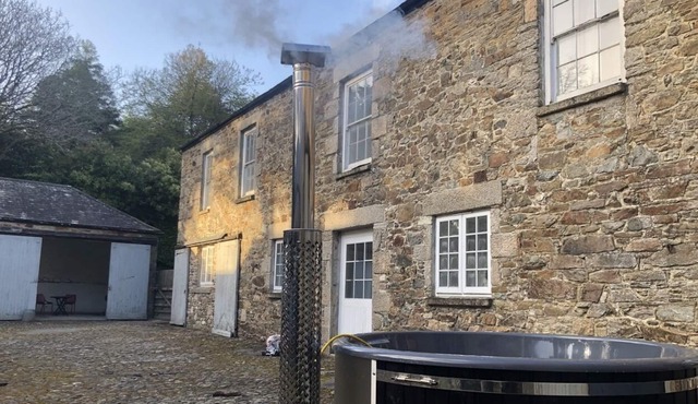 Cottage on historic Cornish estate