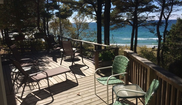 Cottage on Lake Michigan - Private Beach