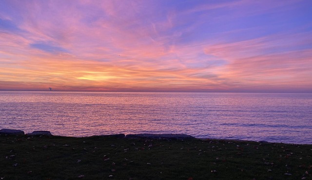 Cottage on Lake Ontario - fishing and fun