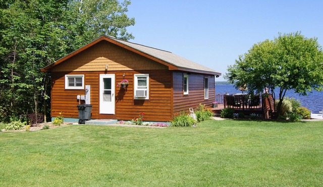 Cottage On Portage Lake; Close To Mtu; Nature/bike Trails; Snowmobiling