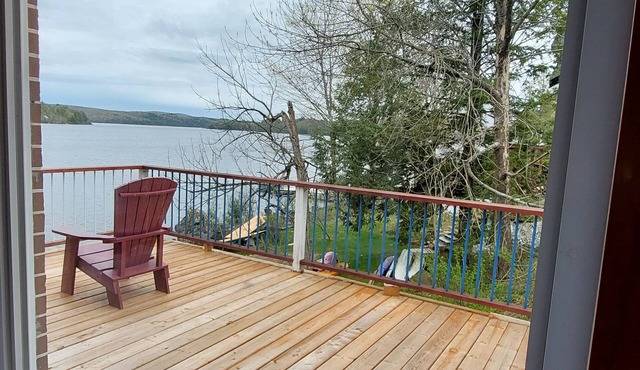 Cottage on Stukely Lake, Orford, Eastman, Qc, Canada