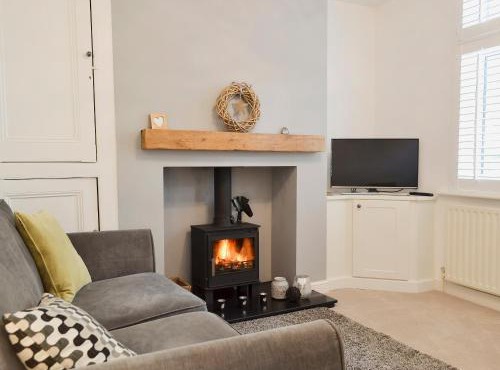 Cottage On The Green