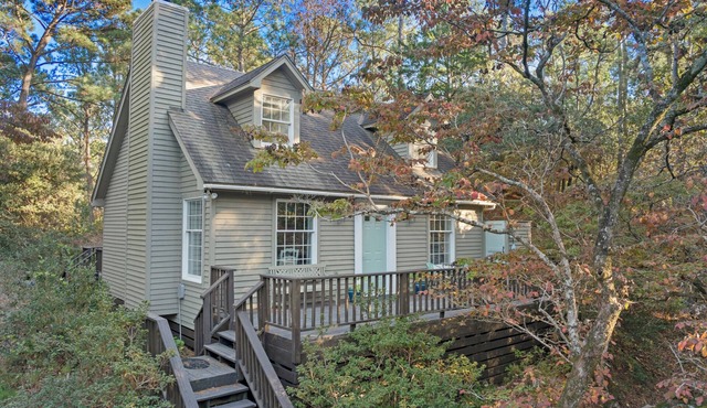 Cottage on the Hill: Pet Friendly