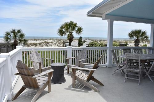 Cottage One Gorgeous Ocean View From 60 foot Deck