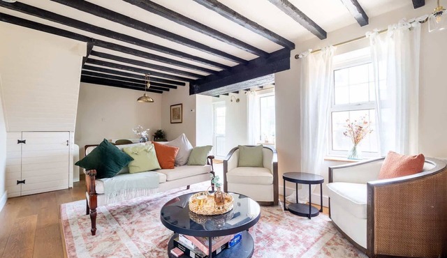 Cottage & Parking, nr Wye Valley & Forest of Dean