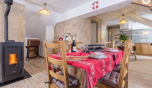 Cottage Pearl Chartreuse