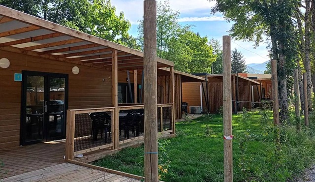 Cottage Premium 40m² - 3 bedrooms - 3 bathrooms + Covered terrace + Reversible air conditioning + TV 8 persons