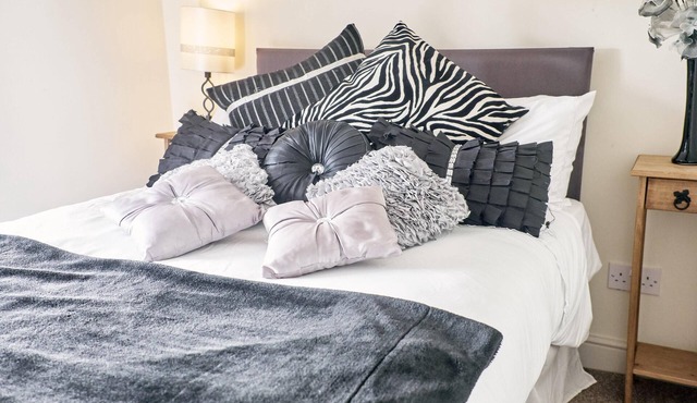 Cottage-Premium-Private Bathroom