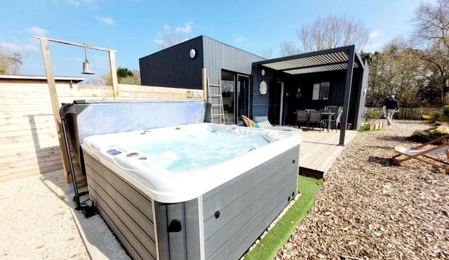 Cottage Prenium Happy Spa Jacuzzi