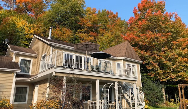 Cottage - Rendez-vous 1046 (bord de l’eau 2 min, accès privé)