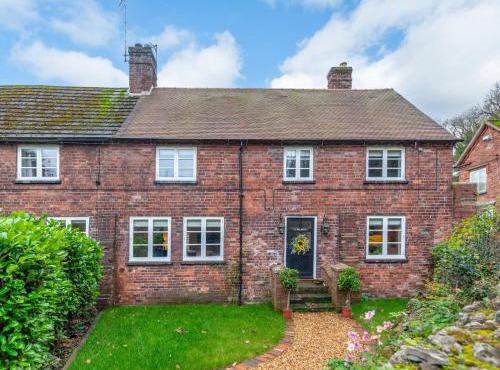 Cottage Retreat - Fireplace Garden nr Ironbridge - Pass the Keys