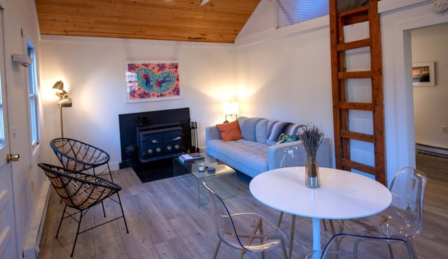 Cottage Retreat in Heart of the Berkshires