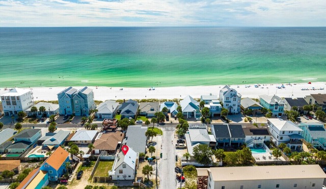 Cottage Seas | Steps To The Beach | Dogs Allowed!