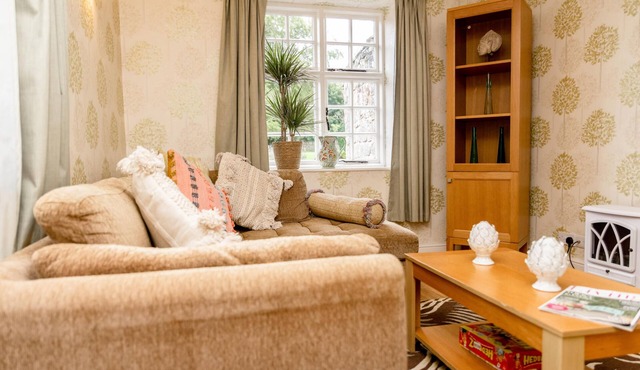 Cottage-Shared Bathroom-Terrace-Cottage