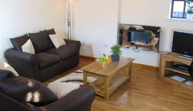Cottage Shared Bathroom The Shippon room at Broomedge Farm Cottages